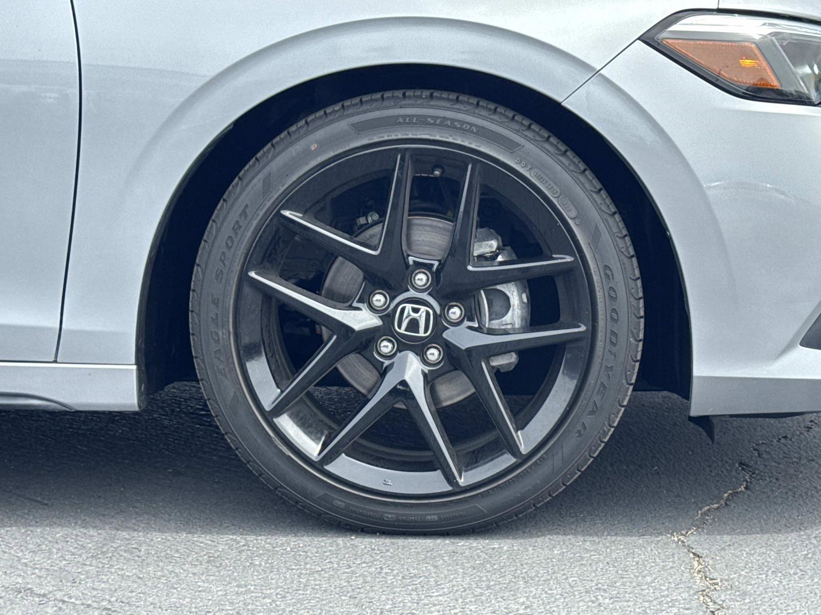 Certified 2024 Honda Civic Sport image 30