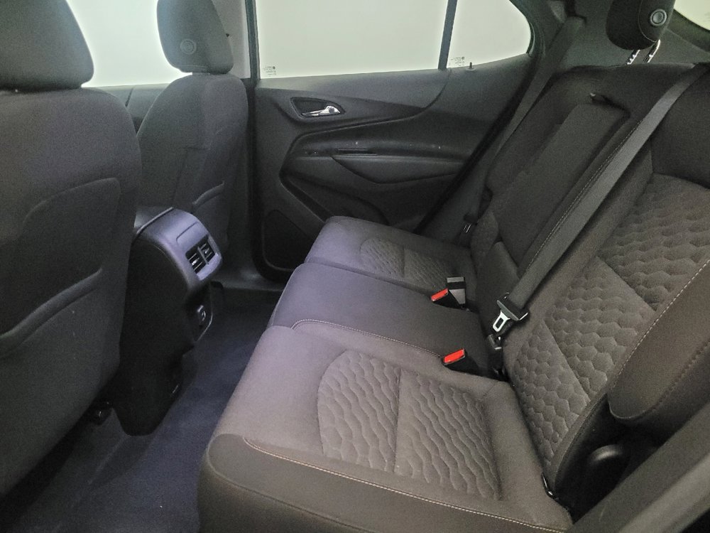 Used 2020 Chevrolet Equinox LT image 18