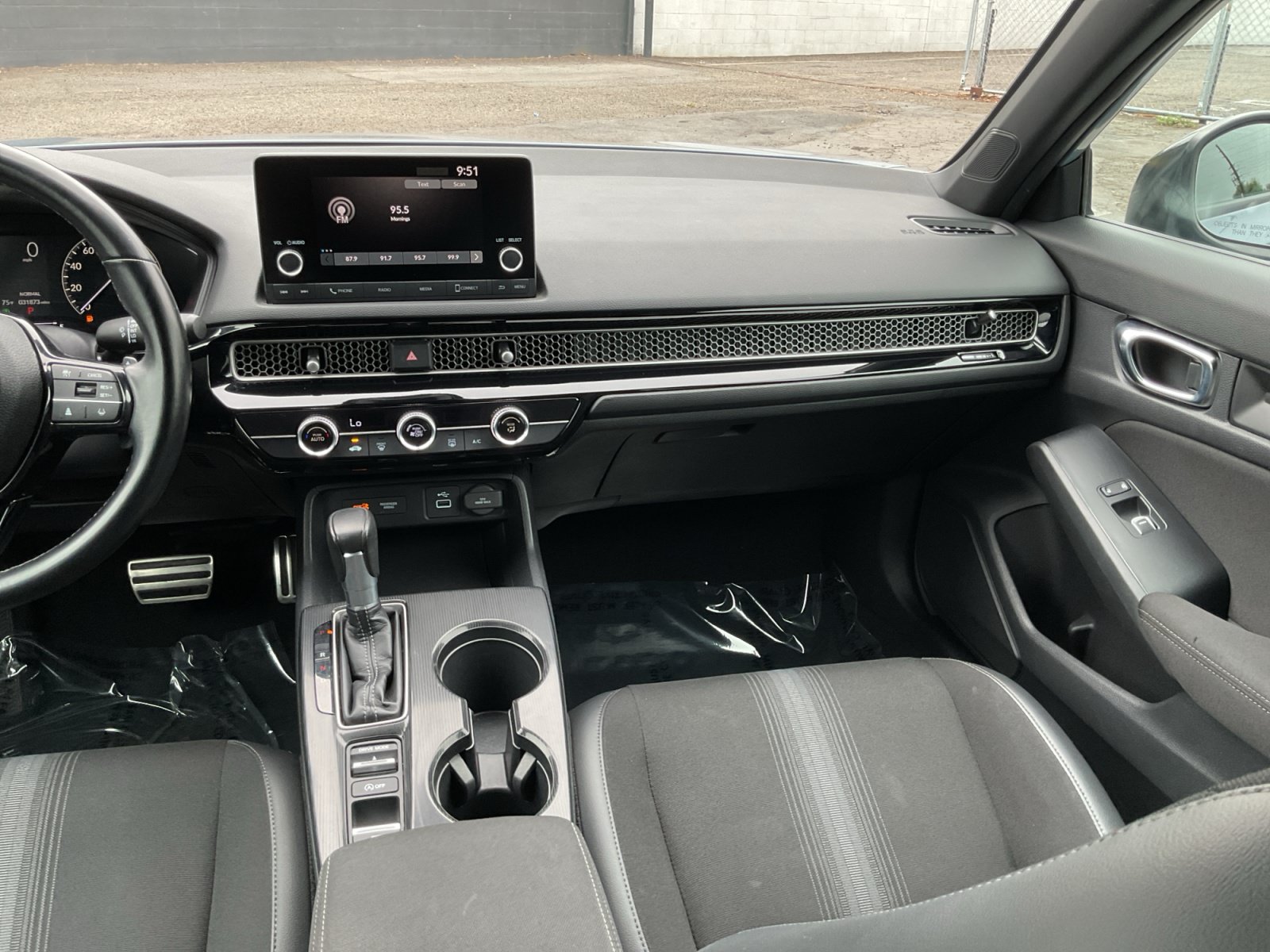 Used 2024 Honda Civic Sport image 16