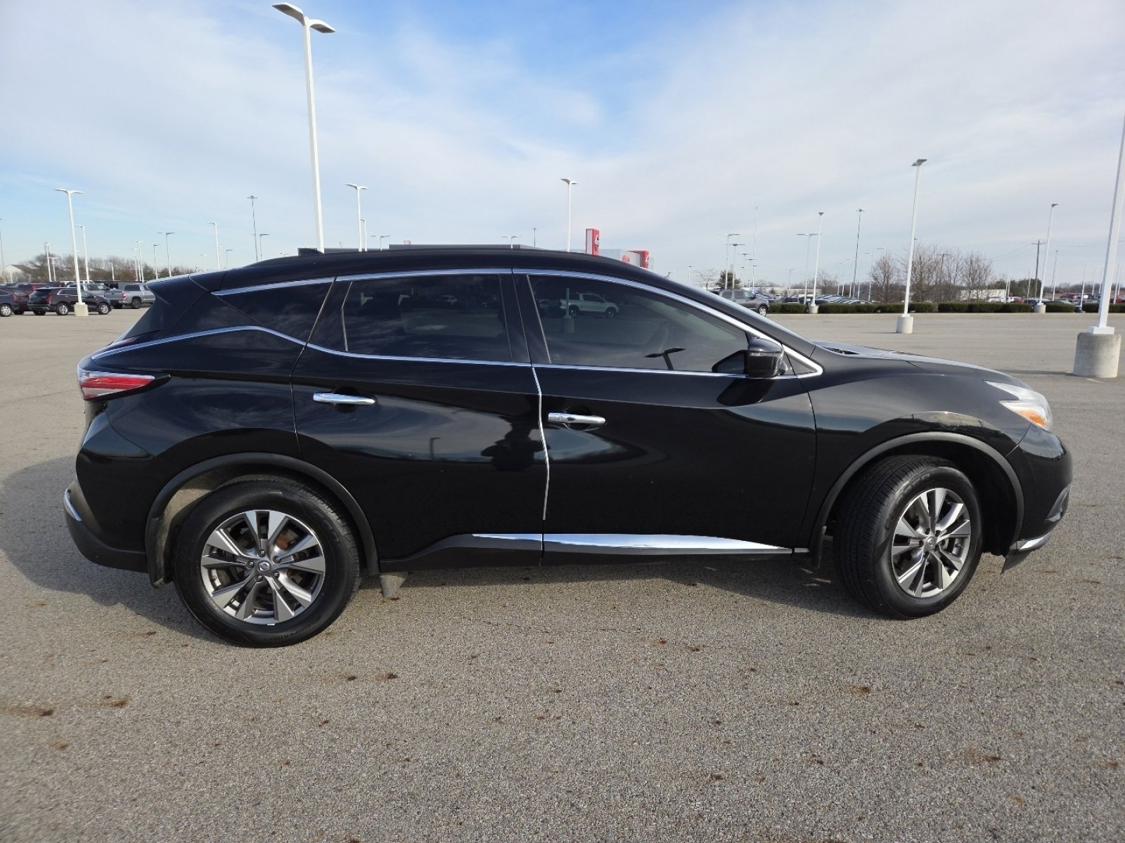 Used 2017 Nissan Murano SV image 19