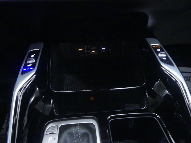 Used 2024 Kia Sorento SX Prestige image 17