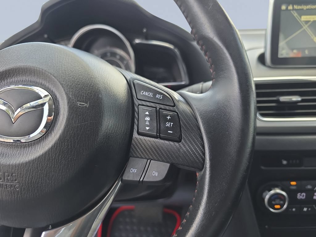 Used 2015 MAZDA MAZDA3 s Grand Touring w/ Technology Package FWD image 27