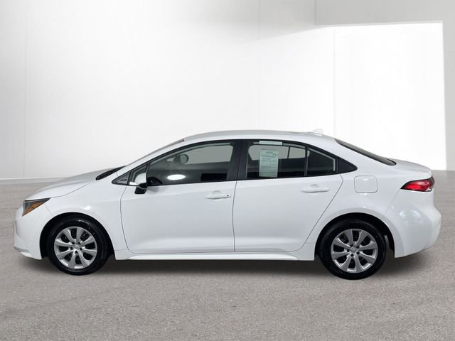 Used 2024 Toyota Corolla LE FWD image 14