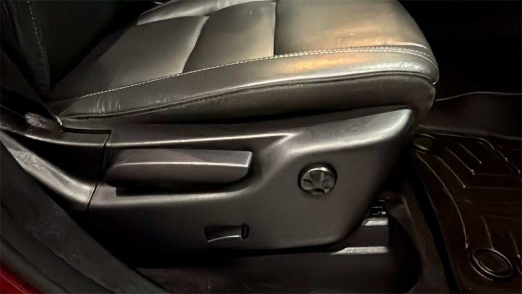 Used 2021 Dodge Durango GT image 13