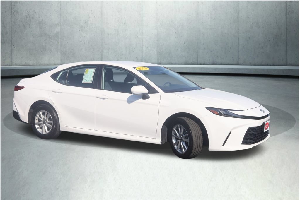 Used 2025 Toyota Camry LE w/ Convenience Package AWD/4WD image 13