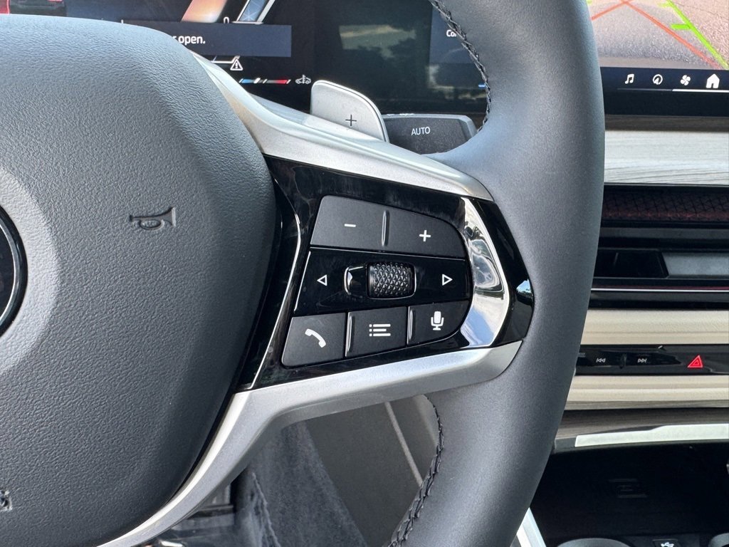 Used 2025 BMW 330i Sedan w/ Premium Package image 26