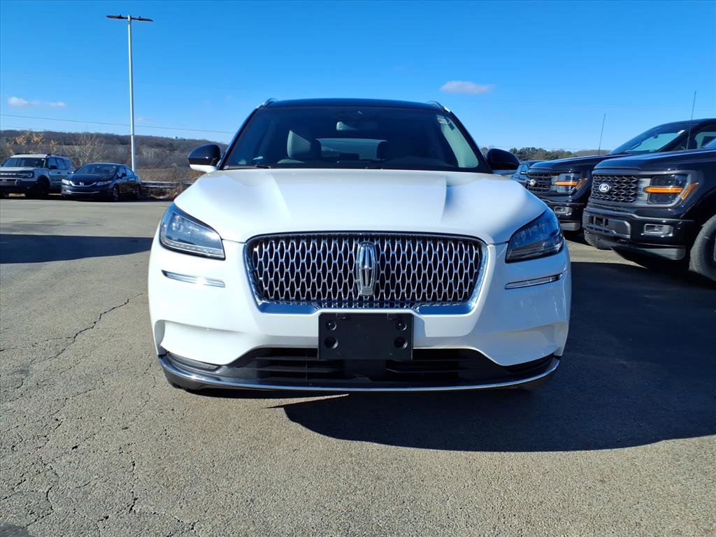 Used 2022 Lincoln Corsair AWD w/ Premium Package image 6