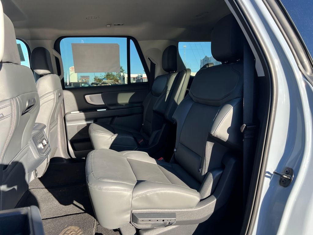 New 2026 Ford Expedition Max Active RWD image 21