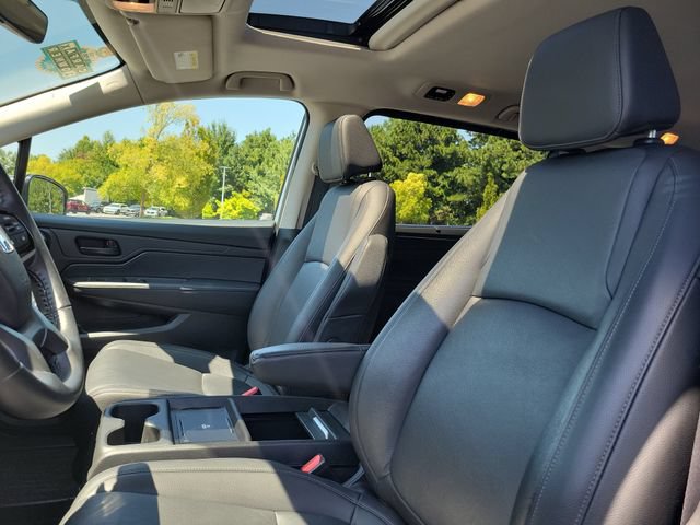 Certified 2025 Honda Odyssey EX-L image 14