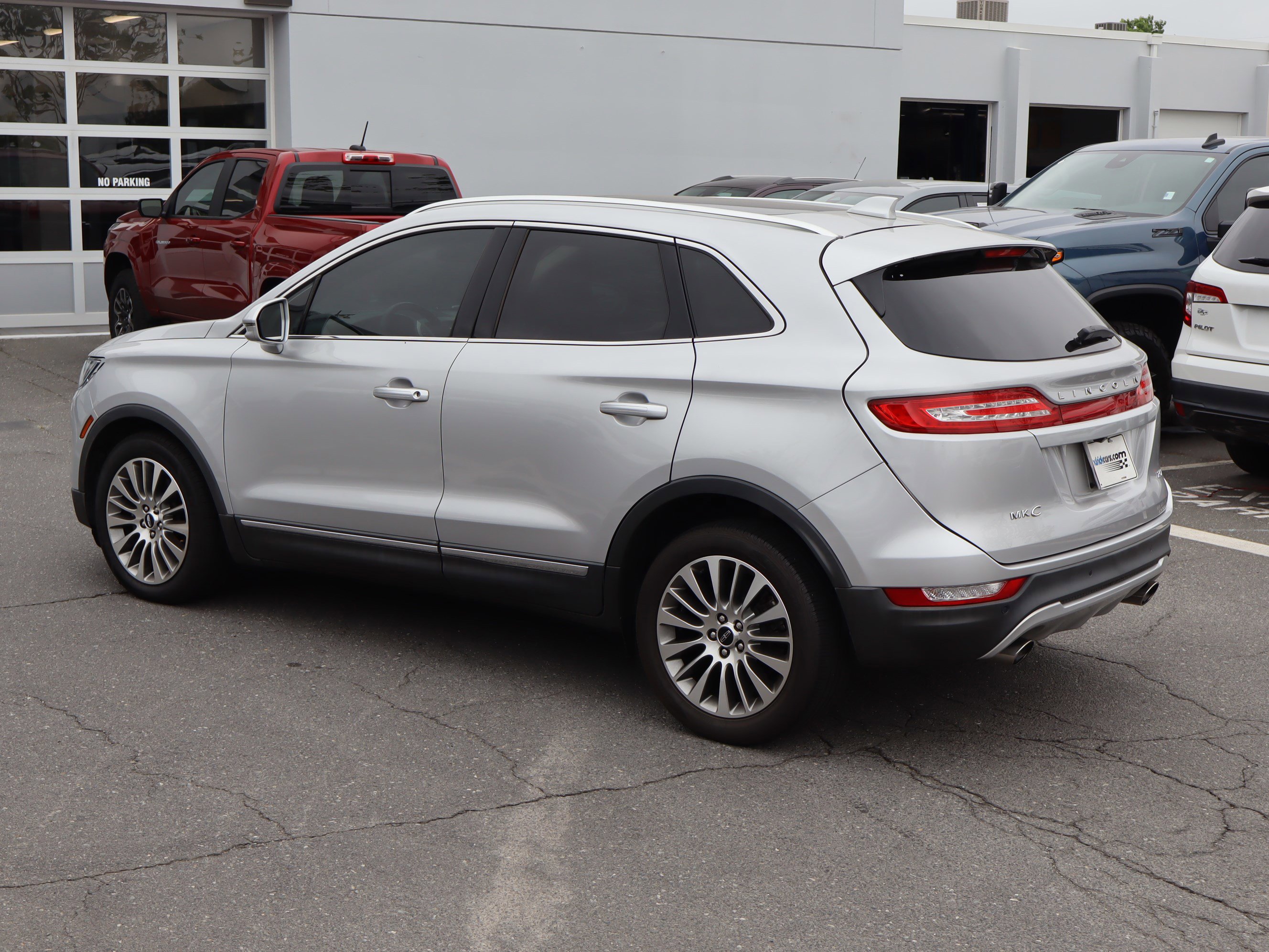 Used 2018 Lincoln MKC Reserve FWD image 8