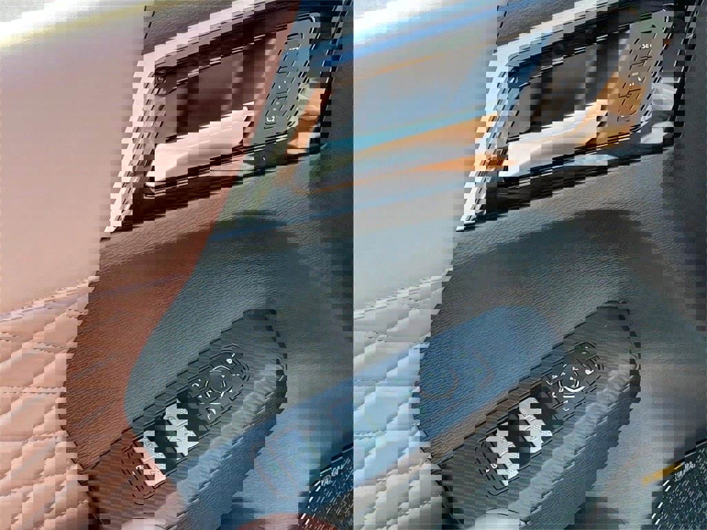 New 2026 Mitsubishi Outlander SEL image 19