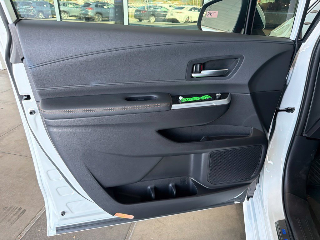New 2026 Toyota Sienna XLE Woodland Edition AWD/4WD image 15