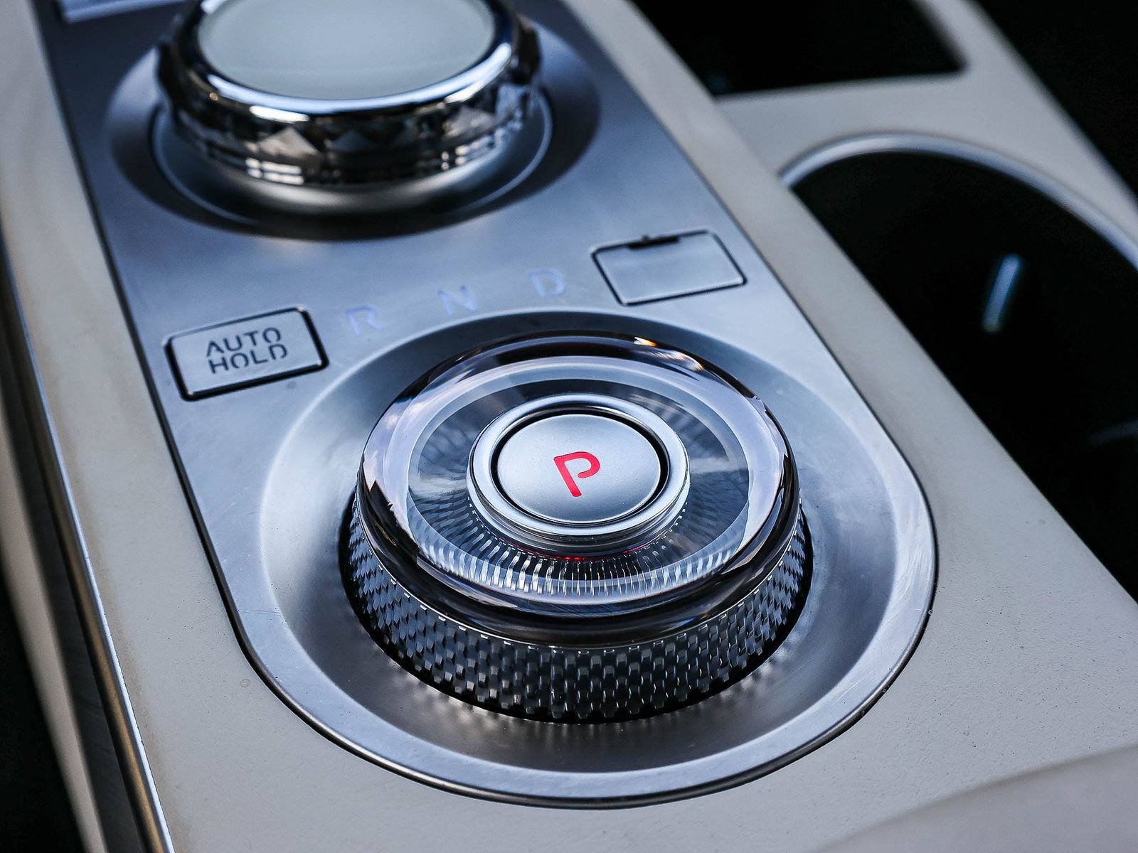 Used 2025 Genesis Electrified GV70 Advanced image 24