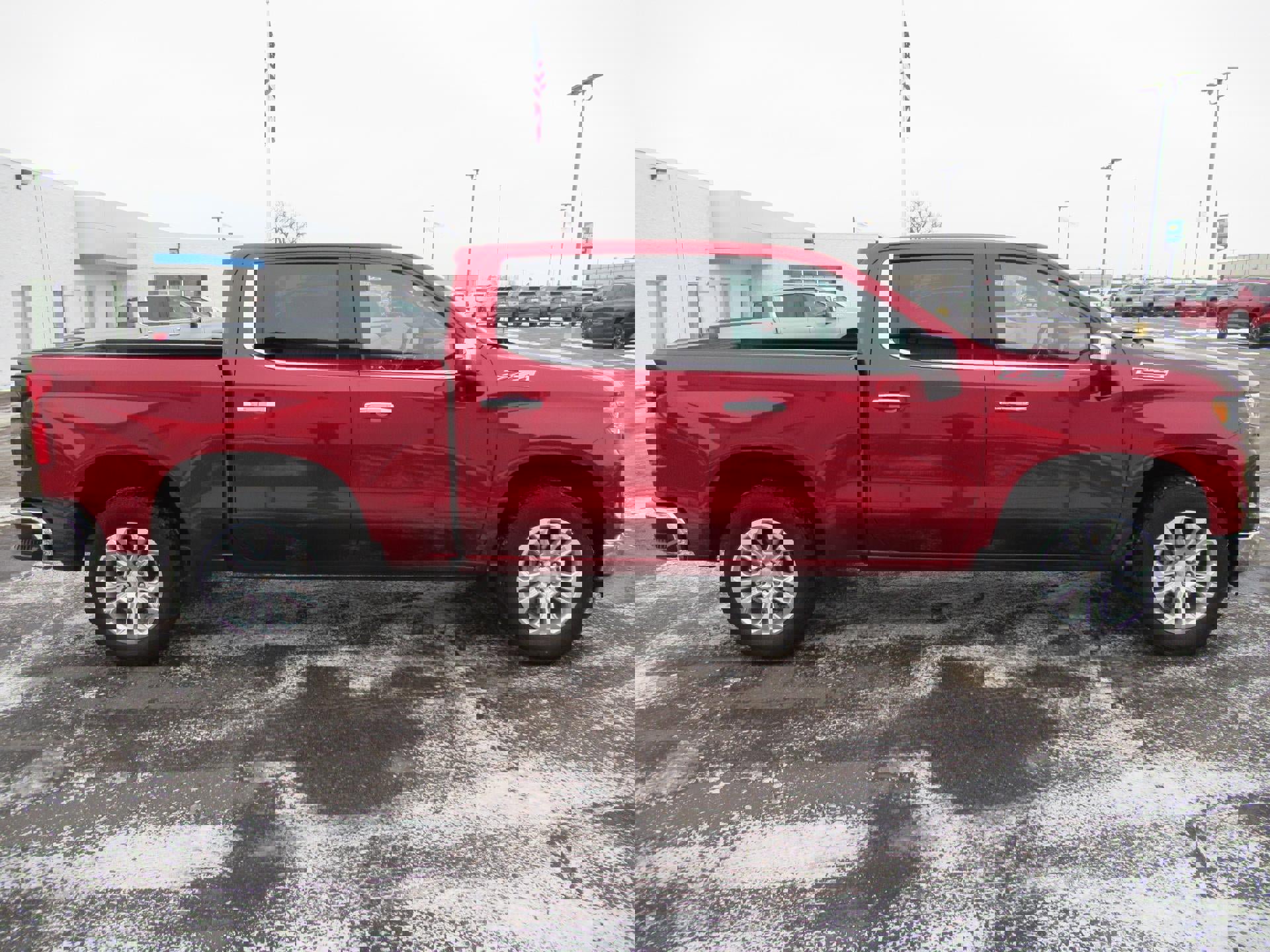 Certified 2024 Chevrolet Silverado 1500 LTZ image 4