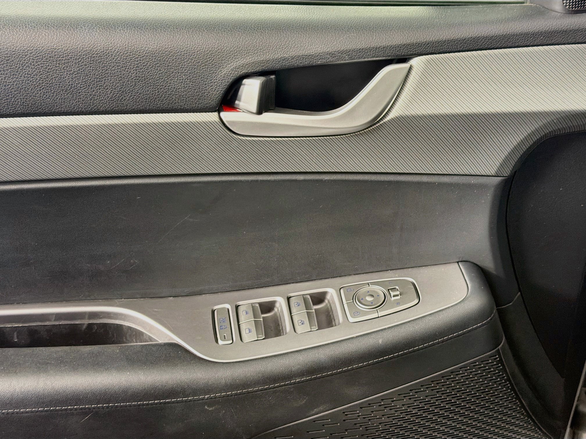 Used 2024 Hyundai Palisade SEL FWD image 15