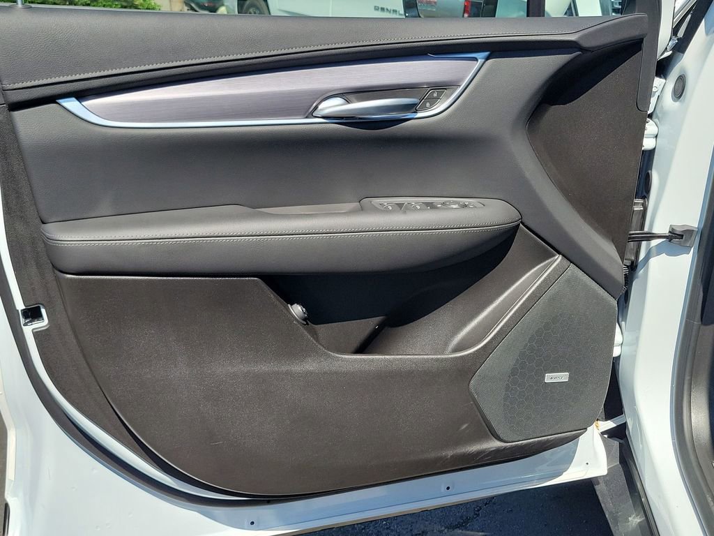 Used 2025 Cadillac XT5 Luxury image 20