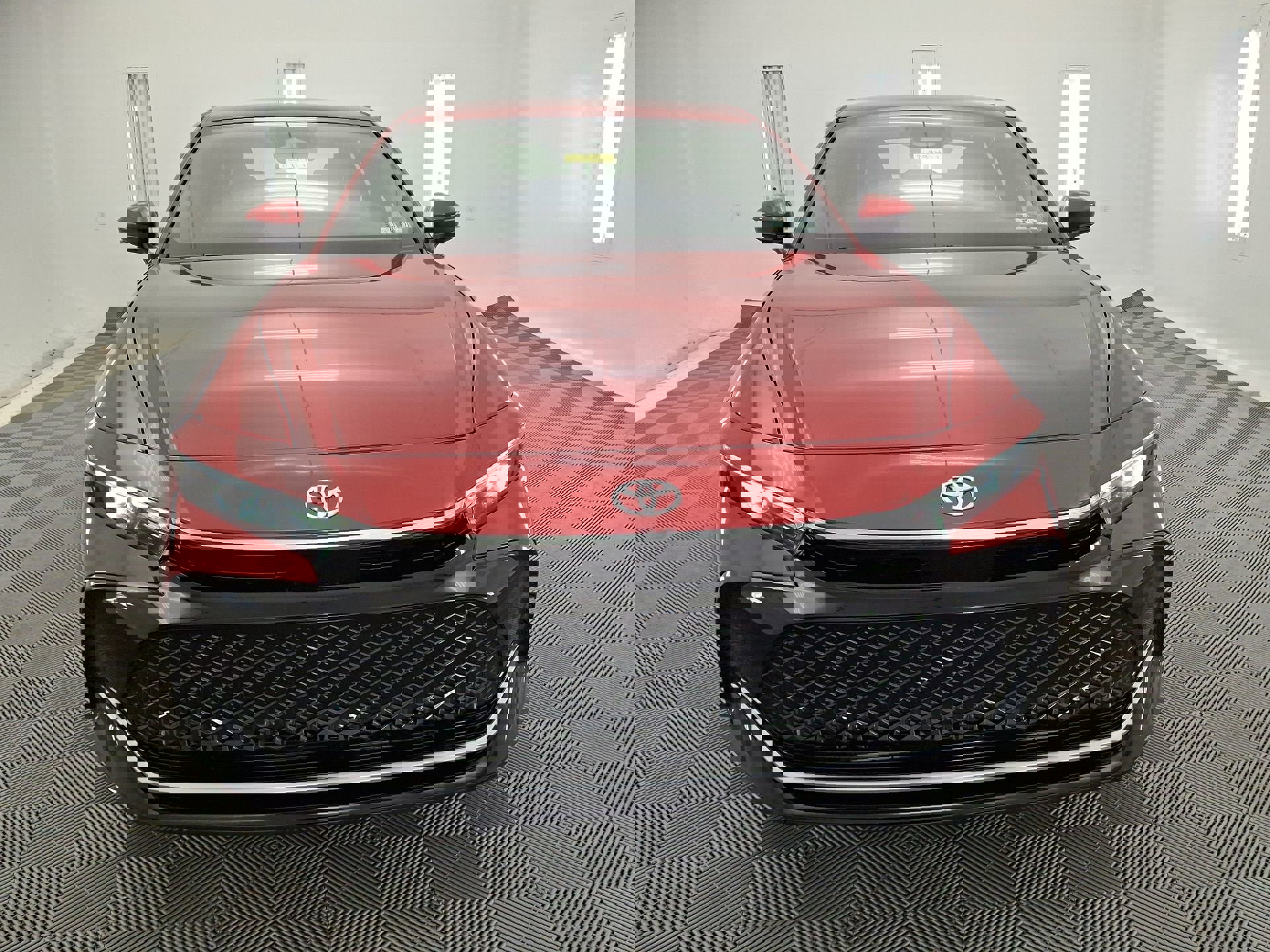 Used 2024 Toyota Crown XLE AWD/4WD image 29