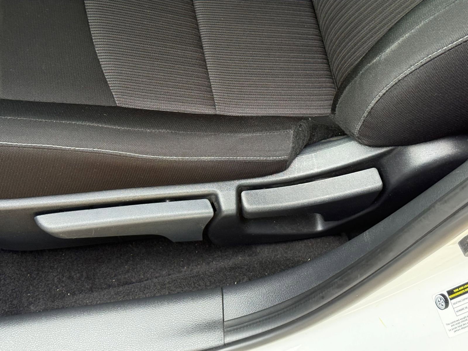 Used 2025 Nissan Sentra SV FWD image 22