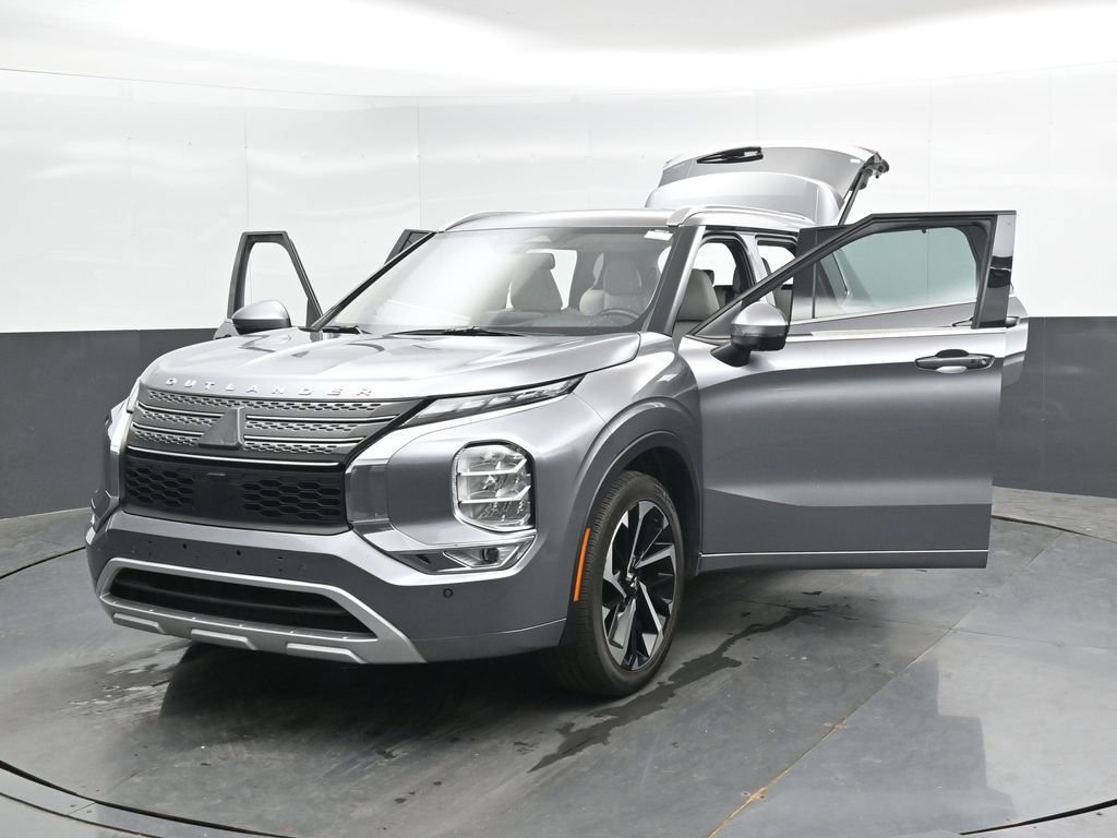Used 2023 Mitsubishi Outlander SEL AWD/4WD image 49