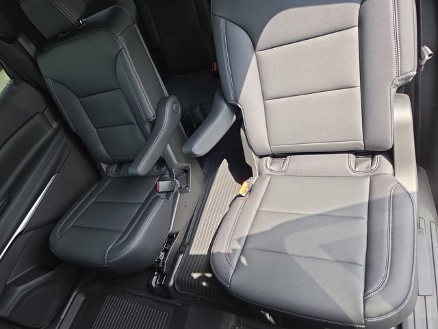 New 2026 Chevrolet Traverse LT image 24