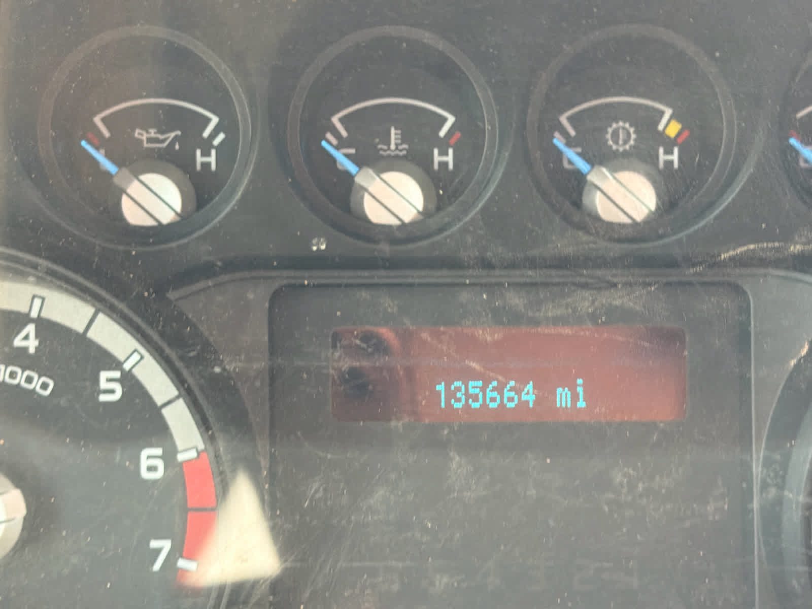 Used 2015 Ford F250 XL w/ Power Equipment Group AWD/4WD image 11