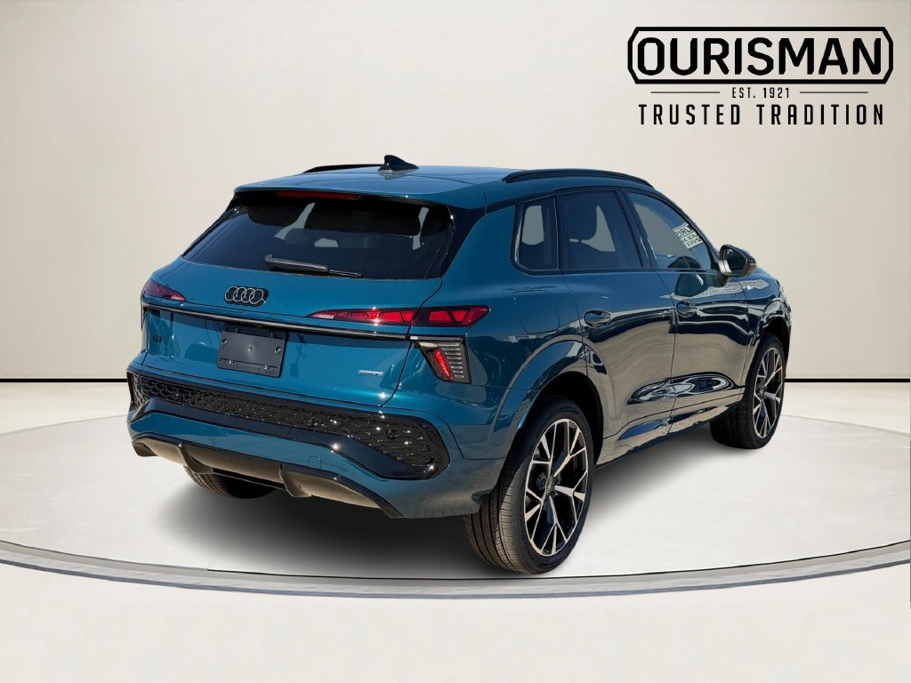 New 2026 Audi Q3 quattro 2.0T AWD/4WD image 3