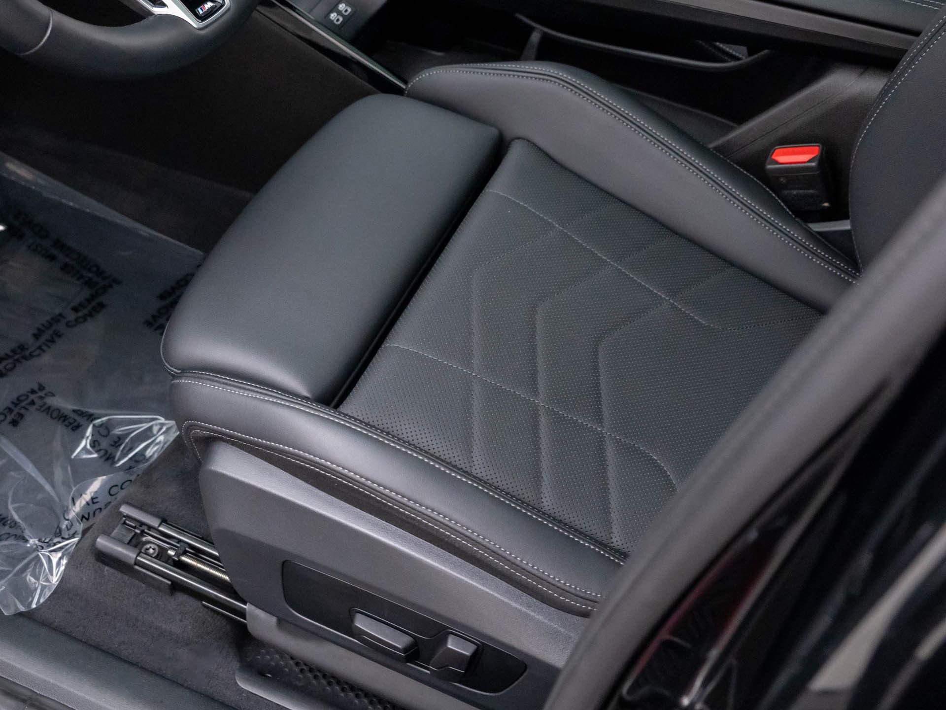 Certified 2025 BMW X1 xDrive28i w/ Technology Package image 15