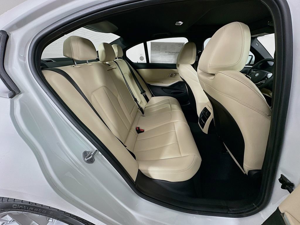 New 2026 BMW 330i xDrive Sedan w/ Convenience Package image 35