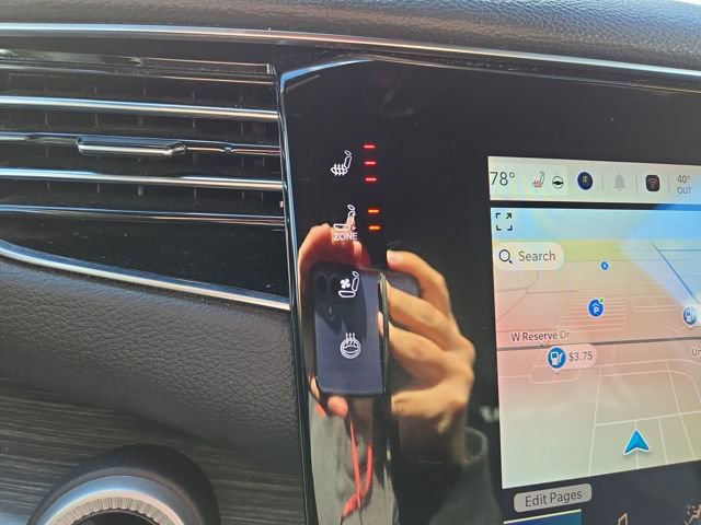 Used 2024 Jeep Wagoneer L Series III w/ Flexible Seating Group image 25