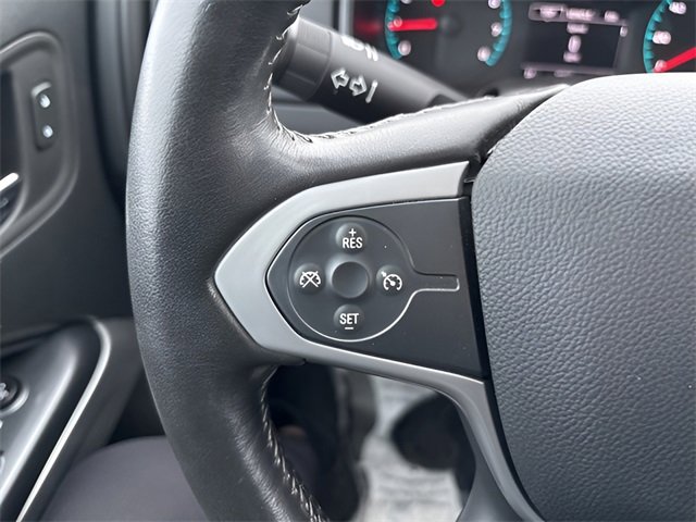 Used 2022 Chevrolet Colorado LT w/ Chrome Appearance Package image 12