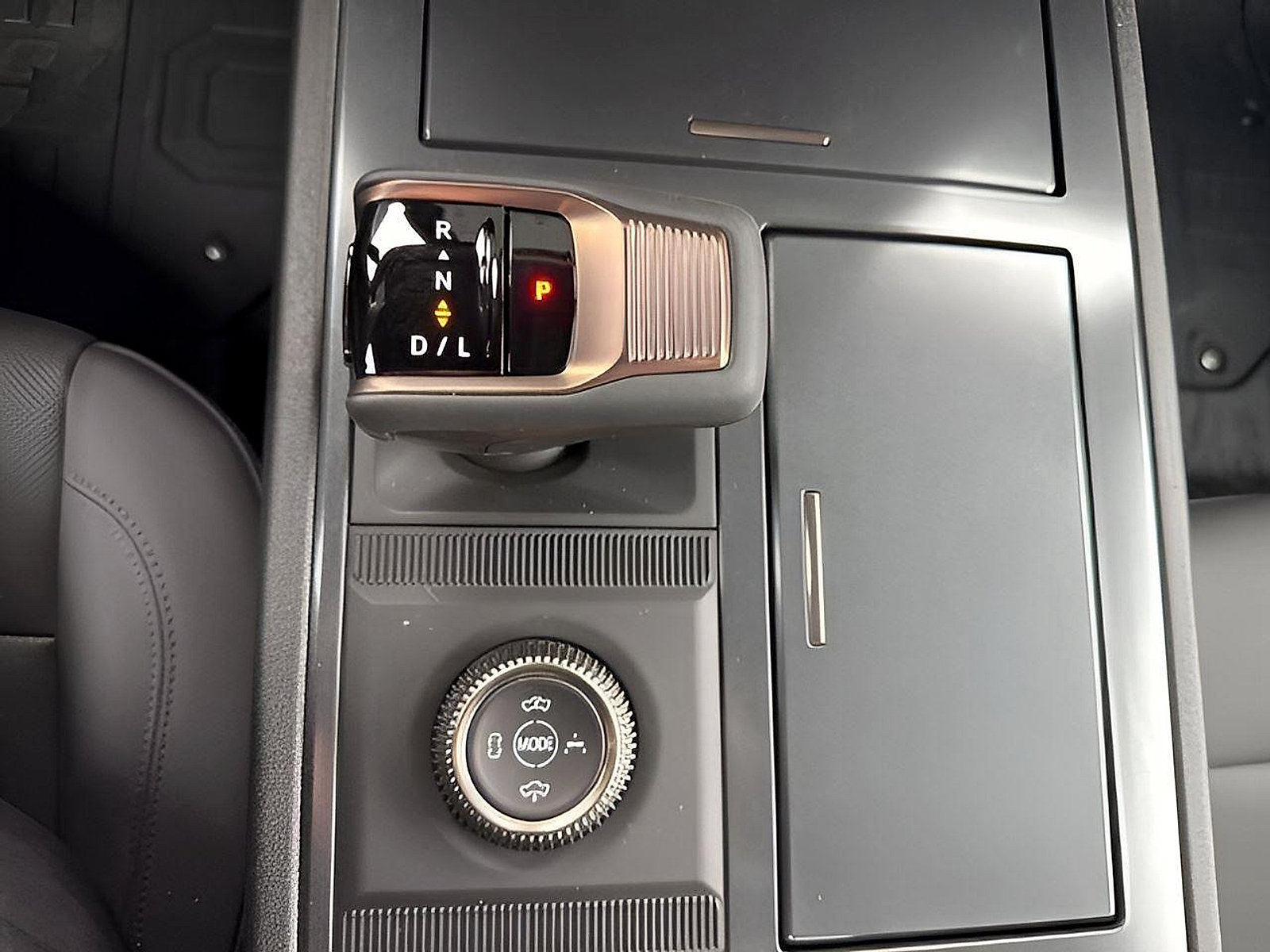 New 2025 GMC Hummer EV 3X w/ LPO, Illumination Package AWD/4WD image 26