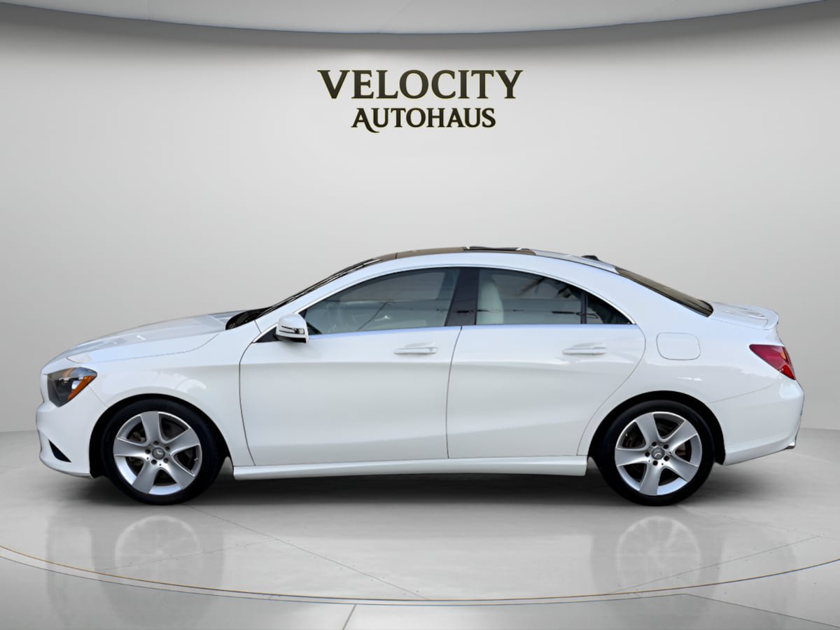 Used 2016 Mercedes-Benz CLA 250 4MATIC image 4