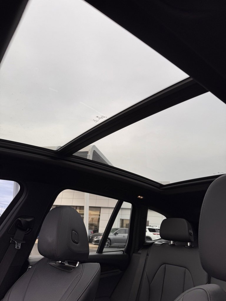 Used 2021 BMW X3 sDrive30i w/ Convenience Package image 19