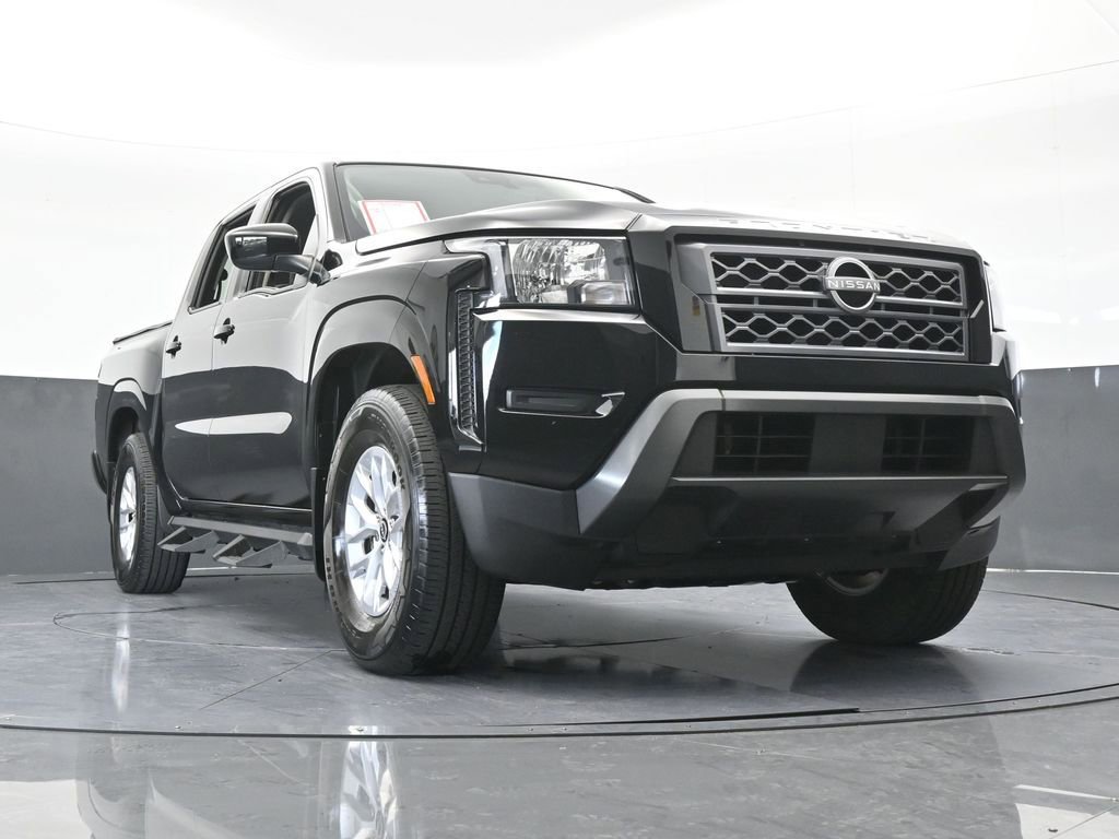 Used 2024 Nissan Frontier SV image 57
