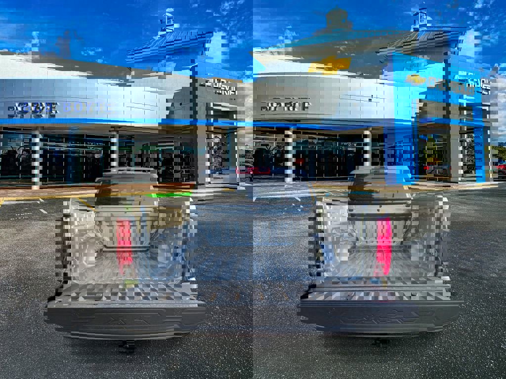 Certified 2024 Chevrolet Colorado Z71 w/ Z71 Convenience Package 2 AWD/4WD image 5