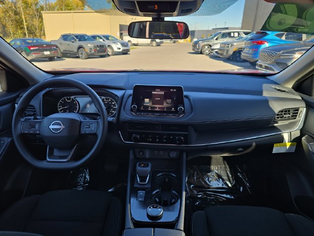 Certified 2026 Nissan Rogue S AWD/4WD image 16