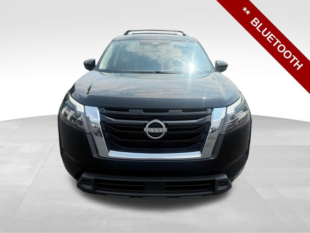 Used 2023 Nissan Pathfinder SV w/ Cargo Package AWD/4WD image 10
