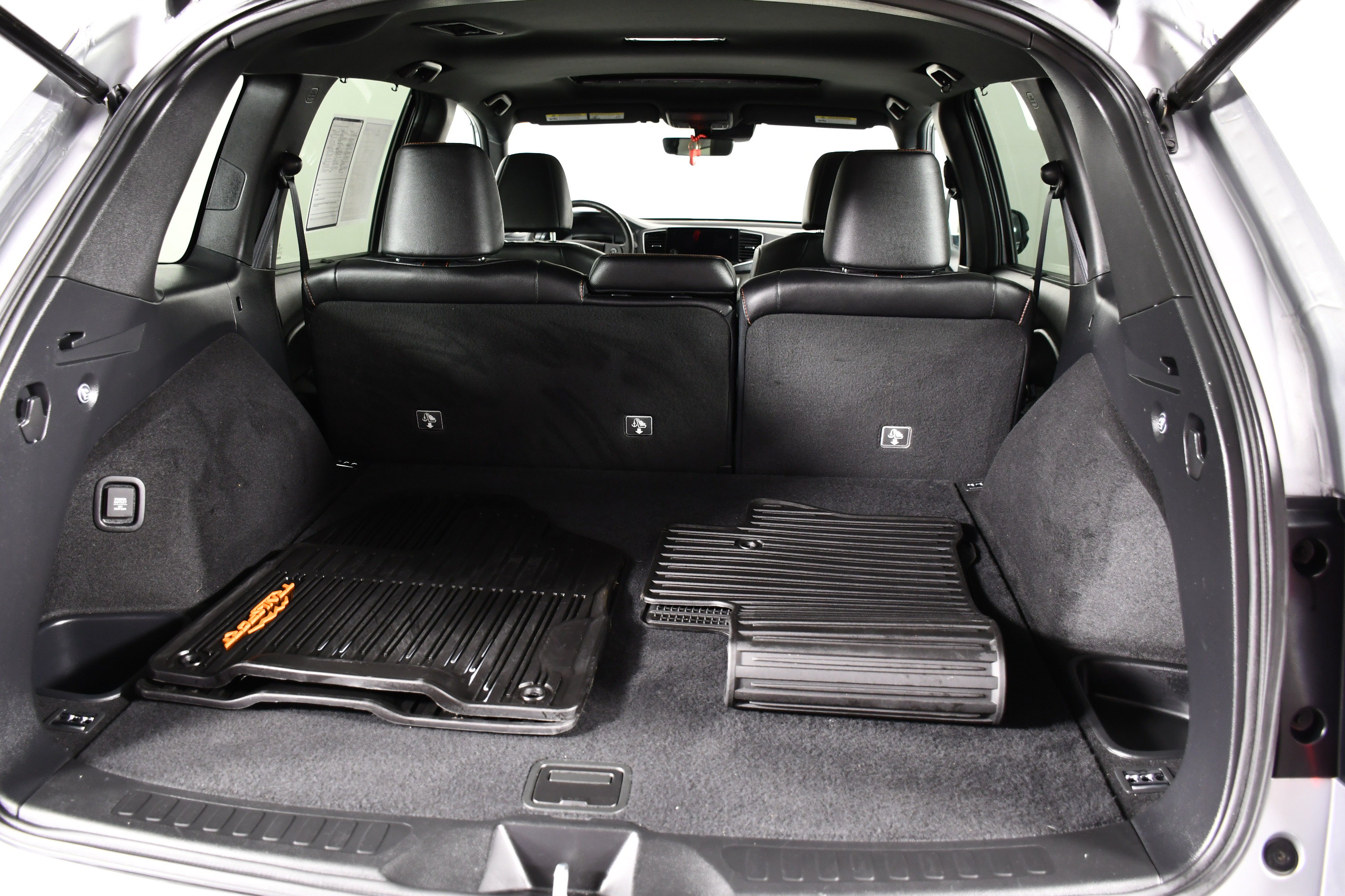 Certified 2025 Honda Passport TrailSport image 50