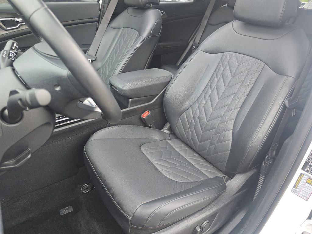Used 2023 Kia Sportage X-Pro image 24