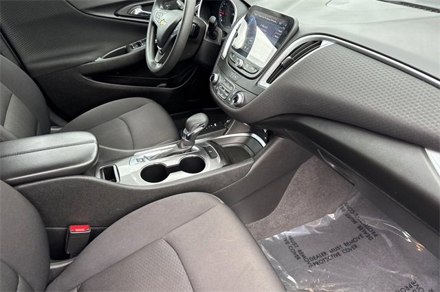 Used 2023 Chevrolet Malibu LT image 19