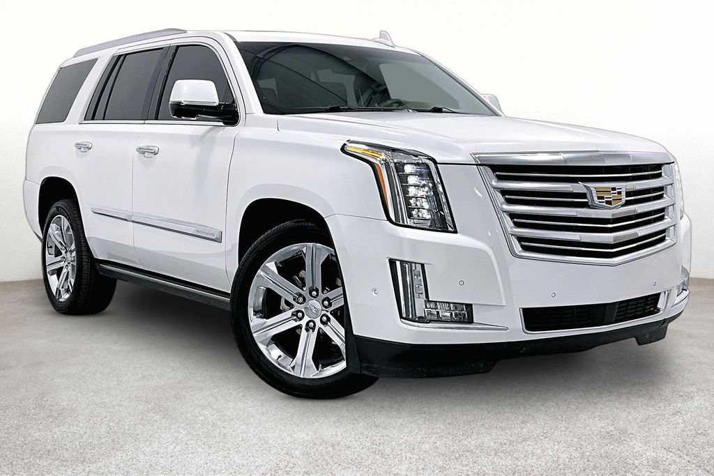 Used 2018 Cadillac Escalade Platinum AWD/4WD image 1