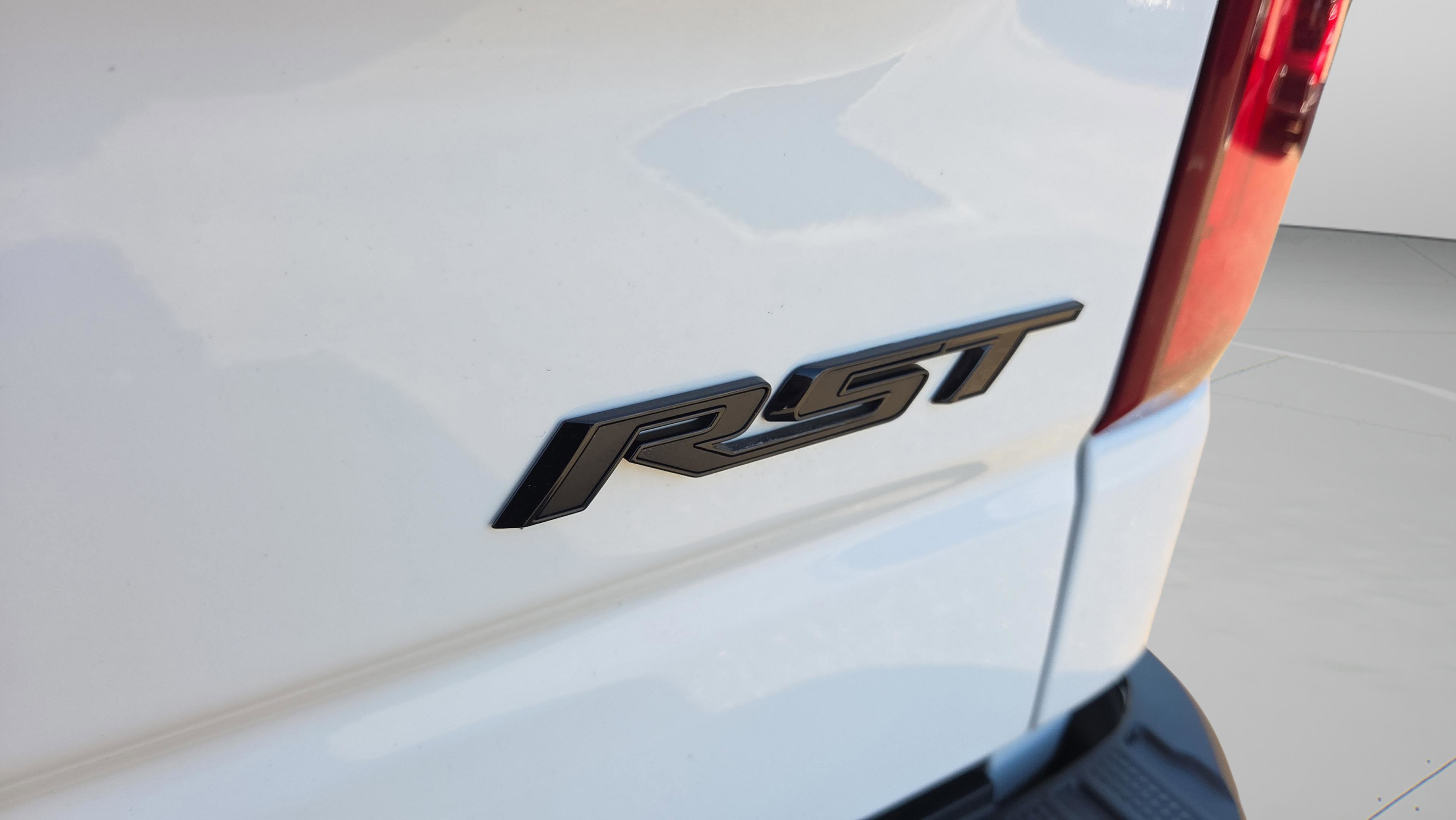 Used 2024 Chevrolet Silverado 1500 RST w/ Convenience Package II image 14