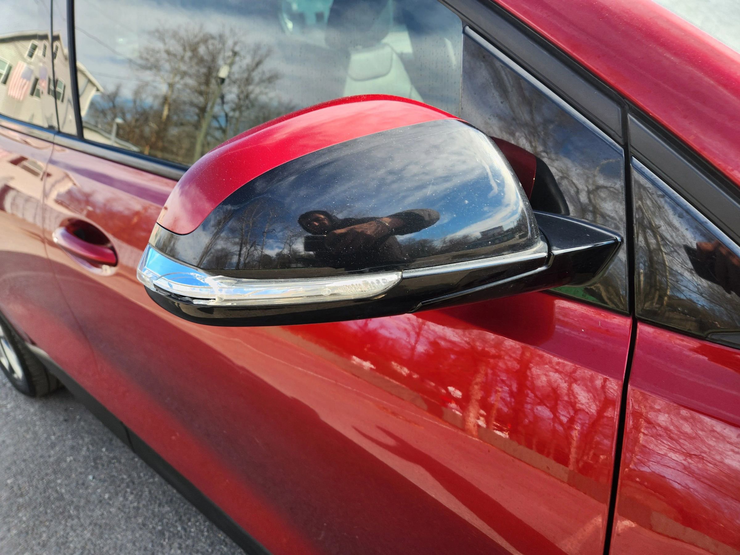 Used 2022 Chevrolet Bolt EUV LT w/ Convenience Package image 7