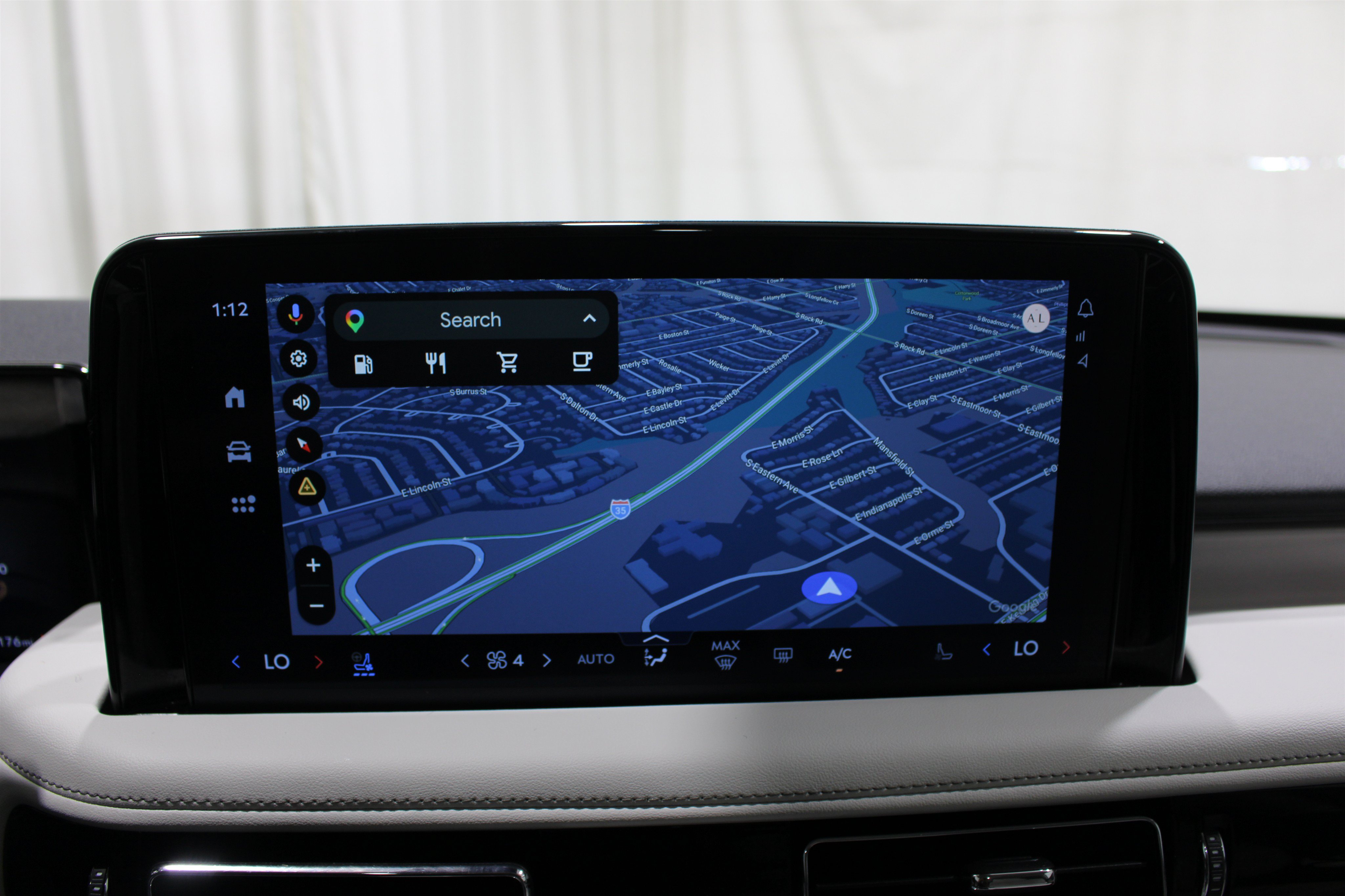 Certified 2026 Lincoln Aviator Reserve AWD/4WD image 17