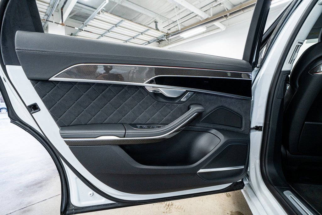 Used 2023 Audi S8 image 51