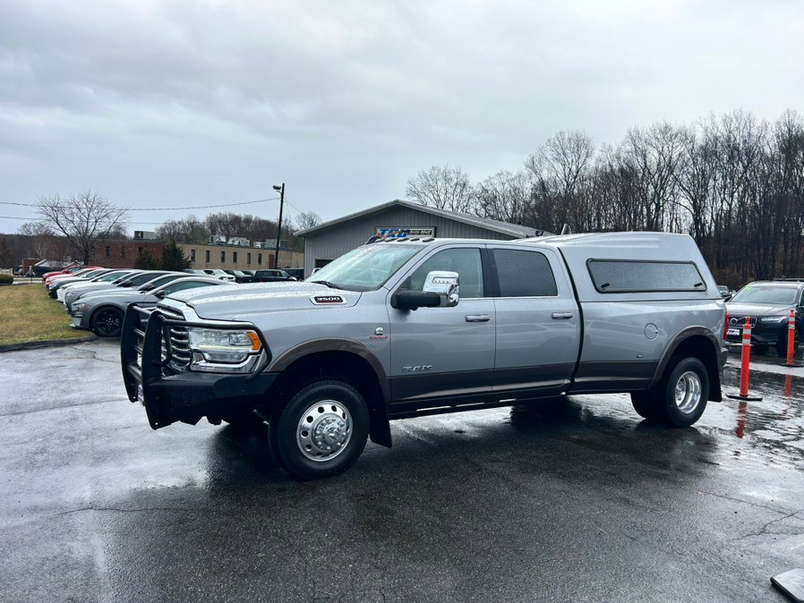 Used 2023 RAM 3500 Limited image 3