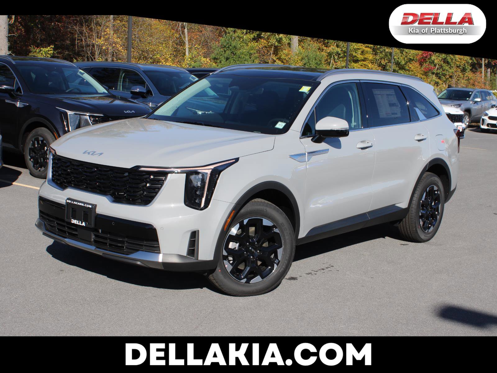 New 2026 Kia Sorento S image 1