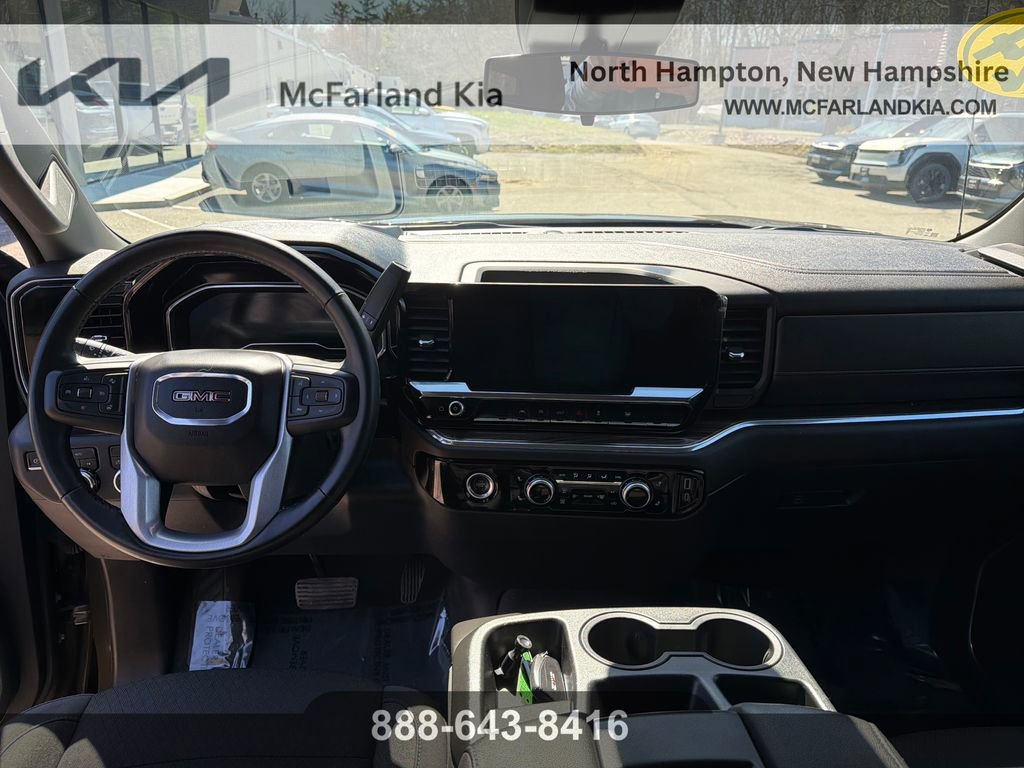 Used 2024 GMC Sierra 1500 Elevation AWD/4WD image 13