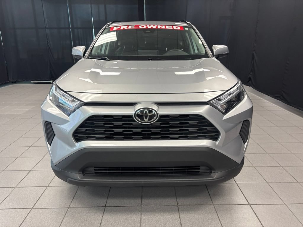 Used 2023 Toyota RAV4 XLE w/ Convenience Package FWD image 7
