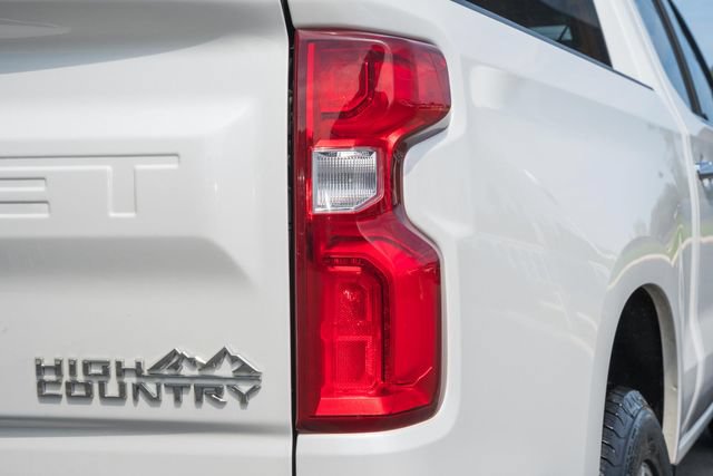 Used 2020 Chevrolet Silverado 1500 High Country AWD/4WD image 14